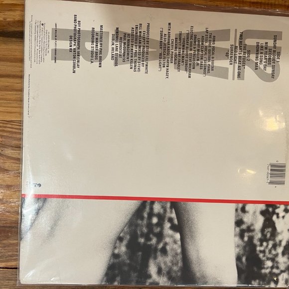Vinyl record: U2 - Picture 2 of 4